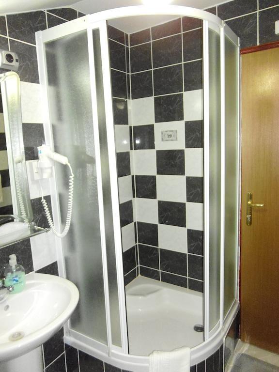 Guesthouse Mali Raj Jahorina Kamer foto