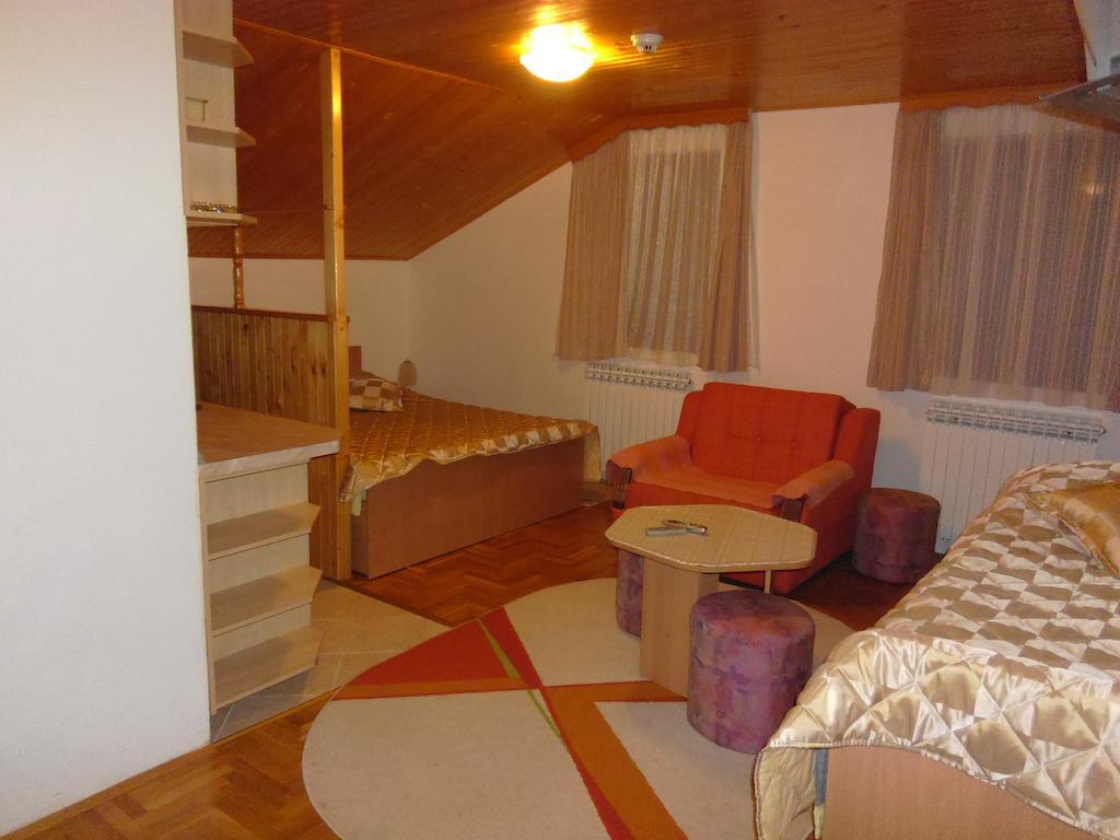 Guesthouse Mali Raj Jahorina Buitenkant foto