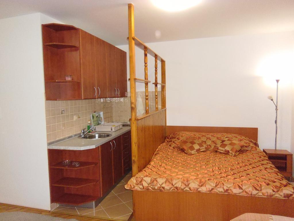Guesthouse Mali Raj Jahorina Buitenkant foto