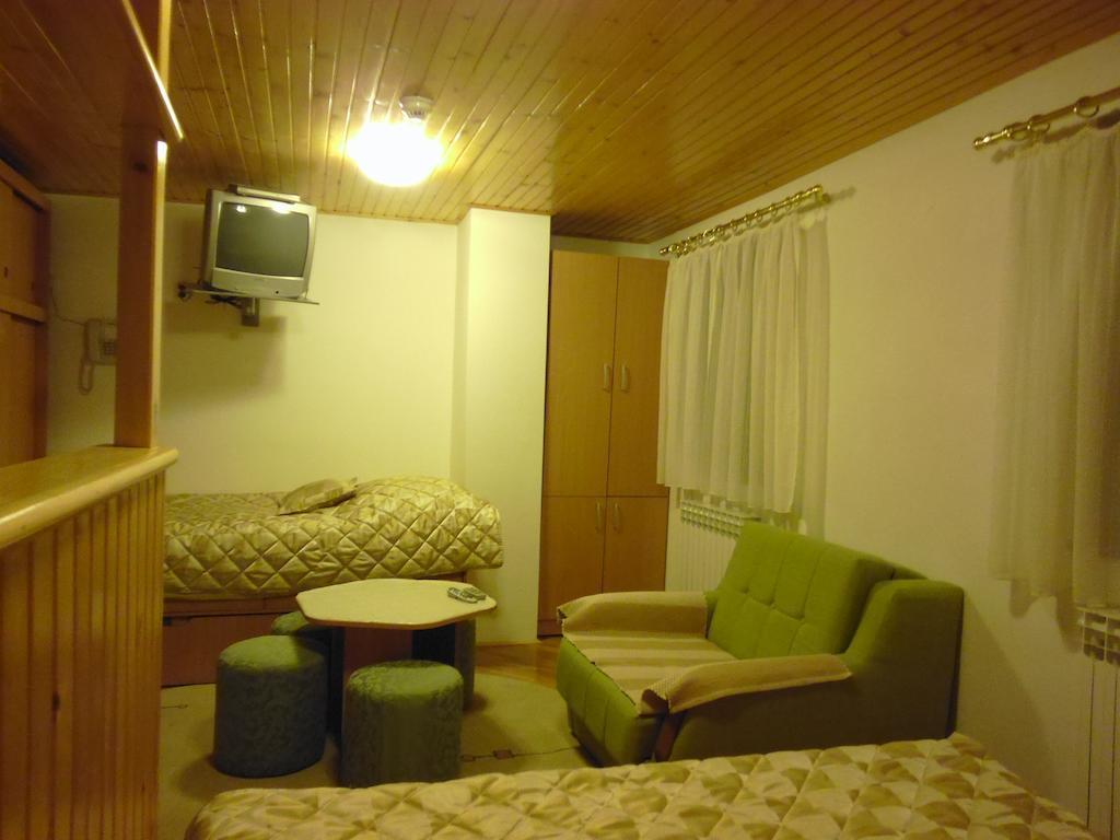 Guesthouse Mali Raj Jahorina Buitenkant foto