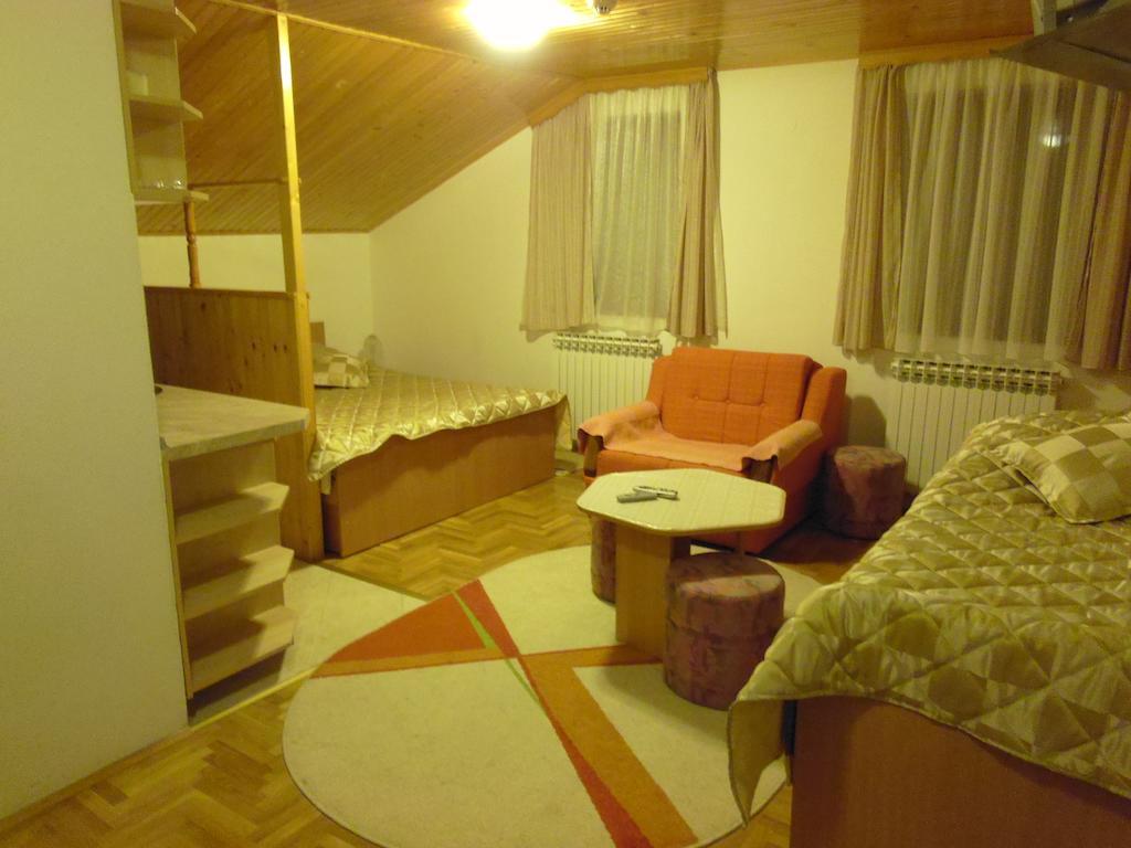 Guesthouse Mali Raj Jahorina Buitenkant foto